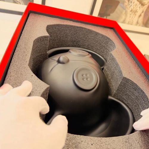 The Mona Lisa is really just a tired