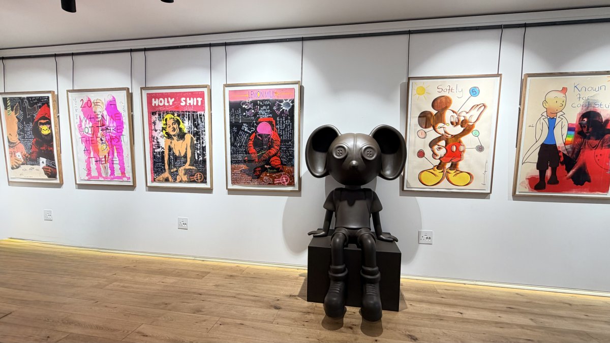 The Collector’s Path: A Guide to Acquiring Meaningful Collectible Art Prints